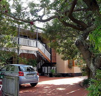 Warrawee Bed  Breakfast - Accommodation Gladstone
