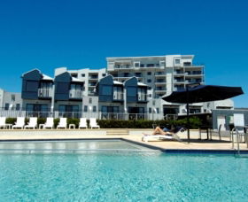 Assured Ascot Quays Apartment Hotel - Accommodation Gladstone 0