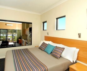 Assured Ascot Quays Apartment Hotel - Accommodation Gladstone 1