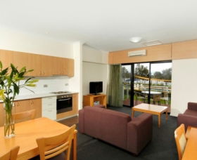 Assured Ascot Quays Apartment Hotel - Accommodation Gladstone 2