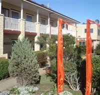 Baywatch Manor Augusta YHA - Accommodation Gladstone