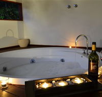 Hidden Valley Forest Retreat - Accommodation Gladstone