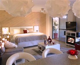 Mumbles - Accommodation Gladstone 0