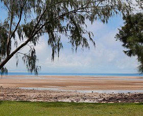 Beachside Tropical Retreat - Accommodation Gladstone 6