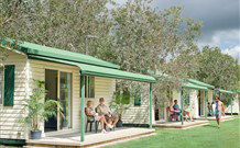 Glen Villa Resort - Accommodation Gladstone 0
