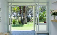 Friday On The Beach - Byron Bay - Accommodation Gladstone 0