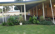 Stonehenge NSW Accommodation Gladstone