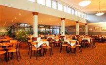Hotel Gosford - Gosford - Accommodation Gladstone 0