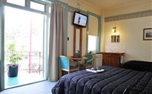 Hotel Gosford - Gosford - Accommodation Gladstone 1