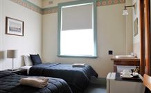 Hotel Gosford - Gosford - Accommodation Gladstone 2