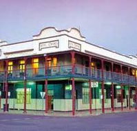 Hotel Corones - Accommodation Gladstone