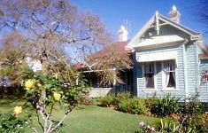 Pendower House - Accommodation Gladstone 0