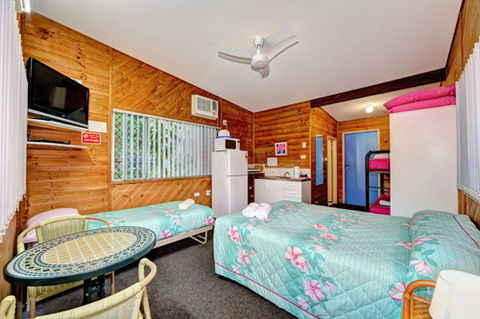 Bargara Gardens Motel And Holiday Villas - Accommodation Gladstone 0