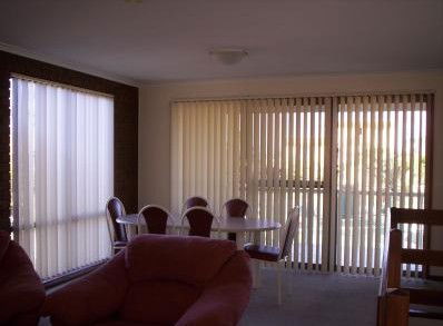 Anchor Bell Holiday Apartments - Accommodation Gladstone 3