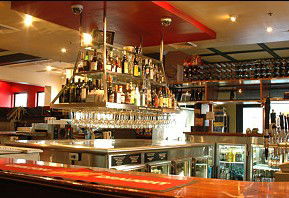 Coopers Arms Hotel - Accommodation Gladstone 1