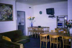 Hyde Park Backpackers - Accommodation Gladstone 0