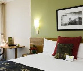 Mercure Sydney - Accommodation Gladstone 1