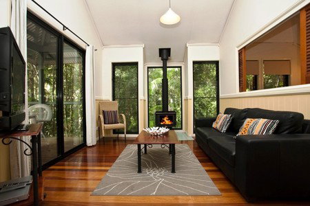 Cedar Creek Lodges - Accommodation Gladstone 0