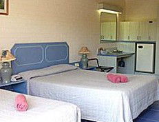 Harbour Royal Motel - Accommodation Gladstone 1