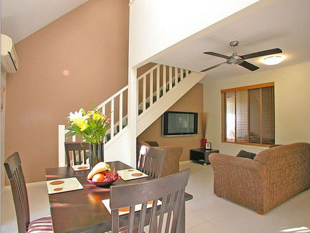 Byron Central Apartments - Accommodation Gladstone 0