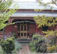 FINCHES OF BEECHWORTH - Accommodation Gladstone