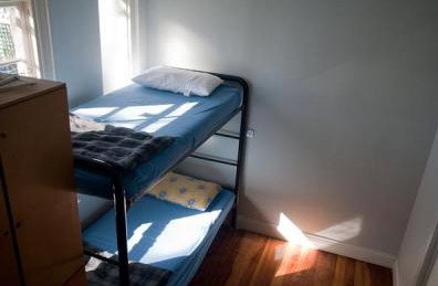 Australian Backpackers - Accommodation Gladstone 1