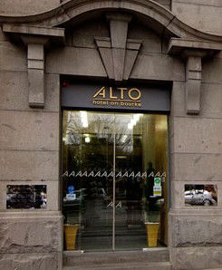 Alto Hotel On Bourke - Accommodation Gladstone 0