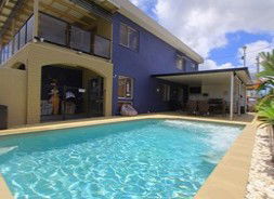 Charm City Motel - Accommodation Gladstone 0