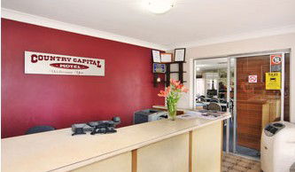 Country Capital Motel - Accommodation Gladstone 0
