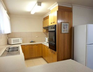 Bell Motor Inn - Accommodation Gladstone 3