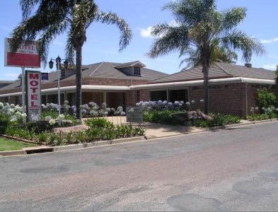Exies Bagtown - Accommodation Gladstone 0