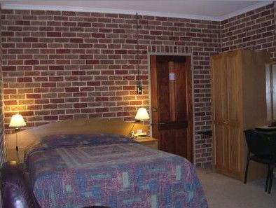 Exies Bagtown - Accommodation Gladstone 6