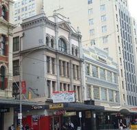 Elephant Backpackers - Accommodation Gladstone