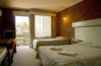 Lamplighter Motel And Apartments - Accommodation Gladstone 2