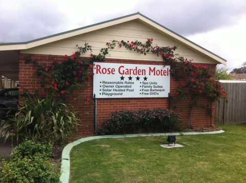 Rose Garden Motel - Accommodation Gladstone 2