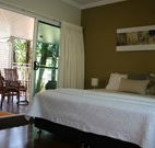 Aarons at Byron - - Accommodation Gladstone