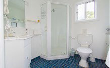 Annies Bed And Breakfast - Accommodation Gladstone 2