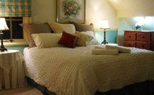 Hawks Nest Bed And Breakfast - Accommodation Gladstone 0