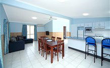 David Jones Cottage - Accommodation Gladstone 2