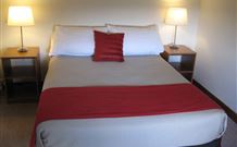 Sutton Tops Cottage - Accommodation Gladstone 1