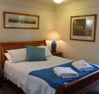 The Cedars Cottages - Accommodation Gladstone
