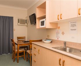 Accommodation On Denham - Accommodation Gladstone 2