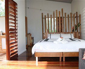Sweetwater Lodge - Accommodation Gladstone 1