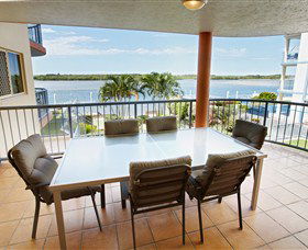On The River Holiday Apartments - Accommodation Gladstone 3