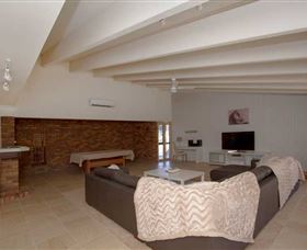 Kellarni Downs Farmstay-Scenic Rim - Accommodation Gladstone 1