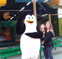 At Theme Park Central Holiday House - Accommodation Gladstone