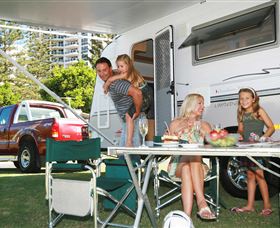 Main Beach Tourist Park - Accommodation Gladstone 2
