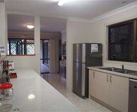 Bellmere On Richards - Accommodation Gladstone 1