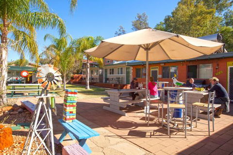 Alice Lodge Backpackers - Accommodation Gladstone 4
