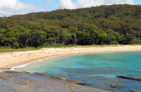 Depot Beach Cabins - Accommodation Gladstone 1